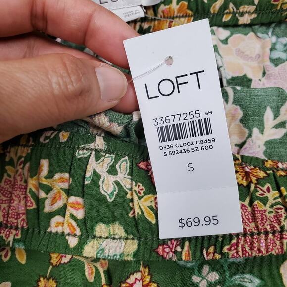 LOFT Floral Tiered Flippy Green Skirt Size Small New With Tag - Picture 3 of 6